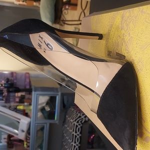 Nice used Seranna heels